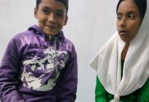 দুই সন্তানকে সুস্থ জীবনে ফেরাতে সহযোগিতা চান অটোচালক বাবা