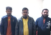 আড়াইহাজারে মেলার নামে অশ্লীল নৃত্য ও জুয়া, বন্ধ করে দন্ড দিল ভ্রাম্যমাণ আদালত, নারীসহ আটক ৭