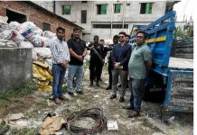 সিদ্ধিরগঞ্জে অবৈধ কারখানায় ভ্রাম্যমাণ আদালতের অভিযান