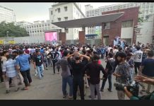 শিক্ষা উপদেষ্টা ও শিক্ষা সচিবের পদত্যাগ দাবি শিক্ষার্থীদের